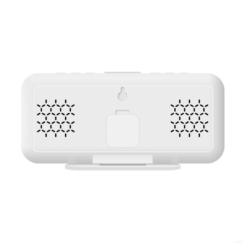 62KD 6.7Inch LED Mirrored Digital Alarm Clock with Adjusted Brightness USB 2 Alarms