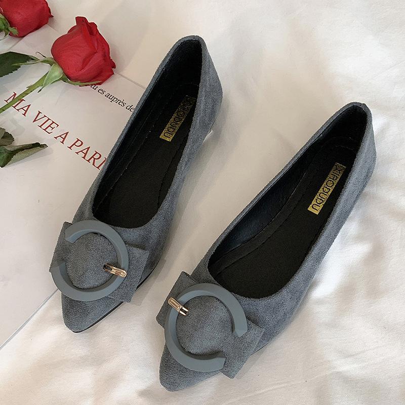 

Spring new women s shoes Internet celebrity pointed flat-soled shoes versatile flat-heeled soft-soled ladyshoes 2024 shallow mouth suede shoes 40 сірий колір