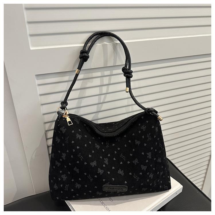 Large Capacity Simple Shoulder Bag for Women Trendy Crossbody Bag Fashiable and Versatile Commuting Tote Bag Simple Design