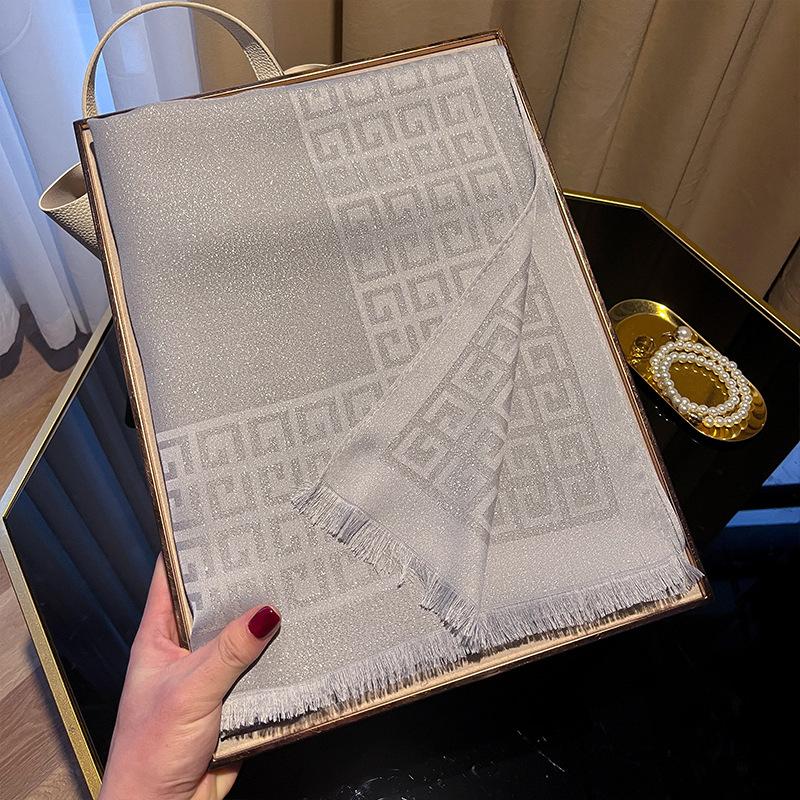 Neuer Frühlings-Imitationsseidenschal für Damen Mode-Schal Hochwertiger eleganter Schal Tentakel-Baumwolle Vielseitiger Seidenschal