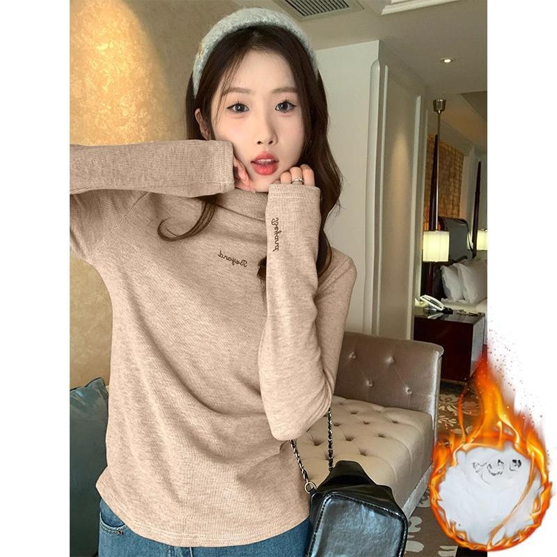 Kwiatowy szary T-shirt z długim rękawem dla kobiet zima nowy półwysoki kołnierz drukowany top niemiecki aksamit plus aksamit pogrubiona wewnętrzna koszulka bazowa