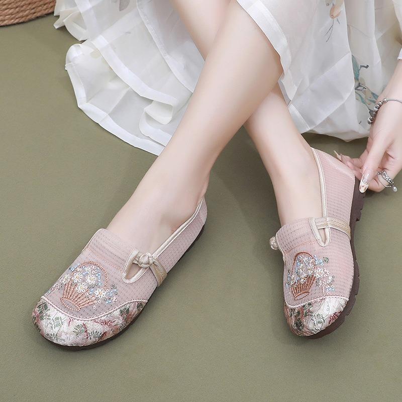 Old Beijing cloth shoes women's summer mesh shoes flat bottom hollow sports casual shoes breathable mesh comfortable versatile mother shoes