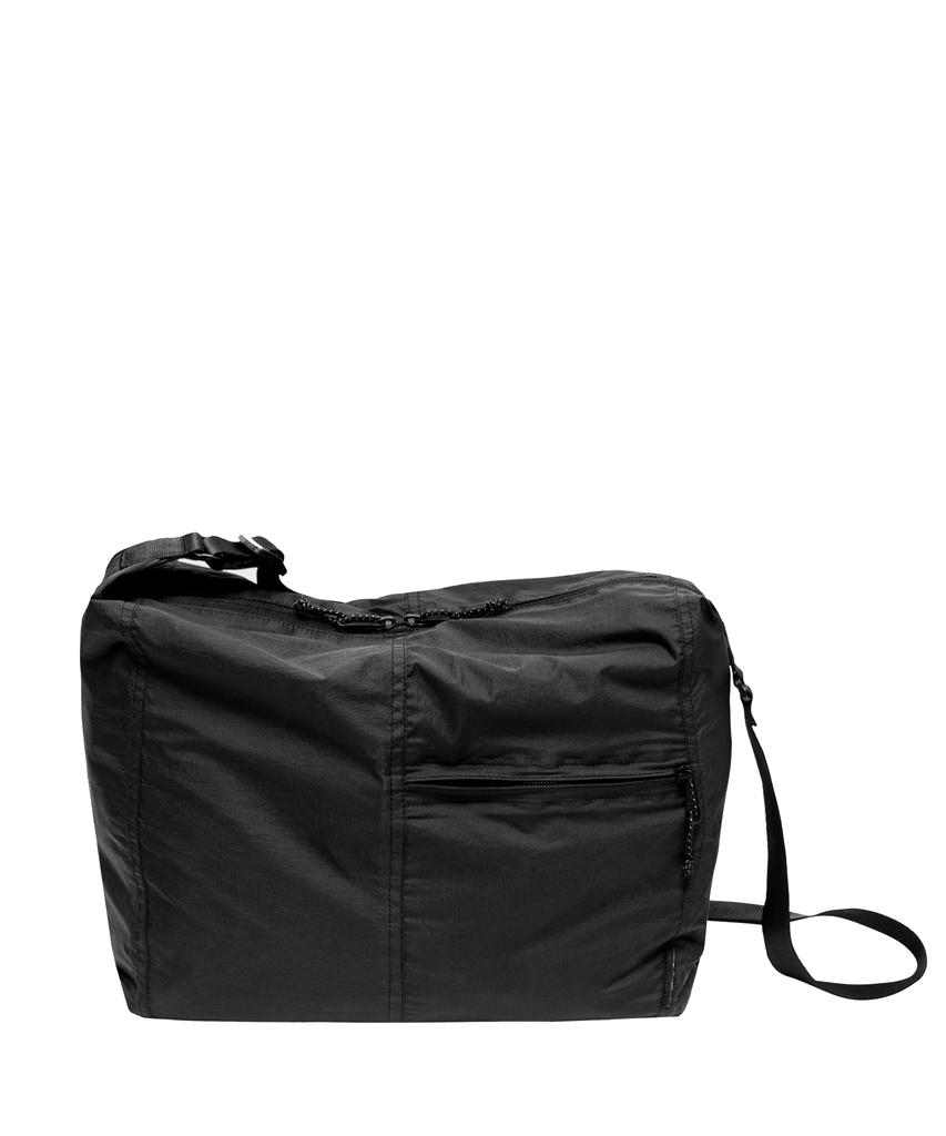 Kaneitei Lightweight Messenger Bag (Black) / Recycled