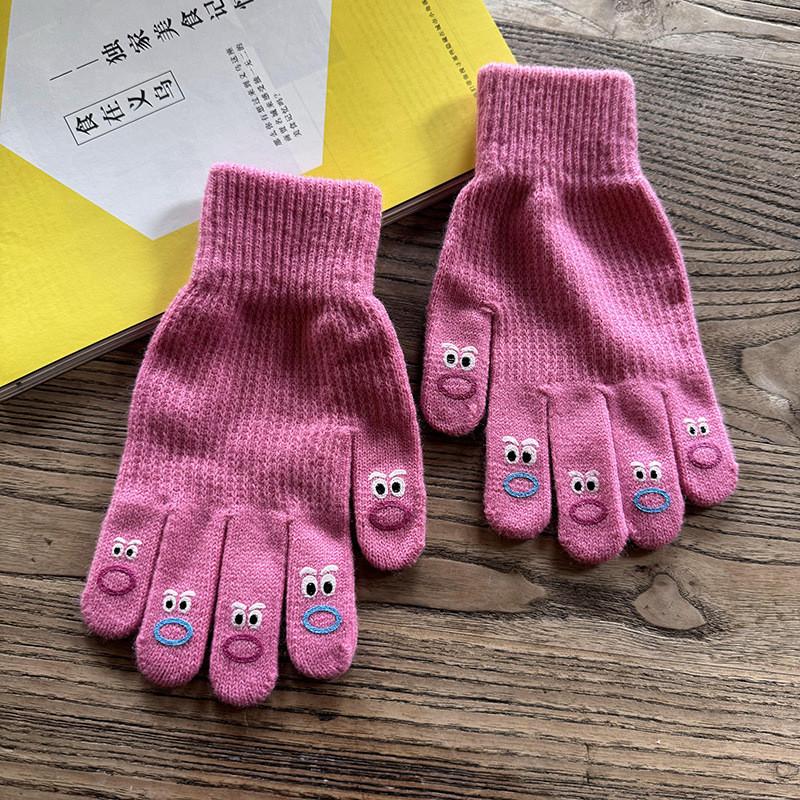 Cute Cartoon Touchscreen Gloves For Winter Warmth With Polyester Fabric For Students And Commuters