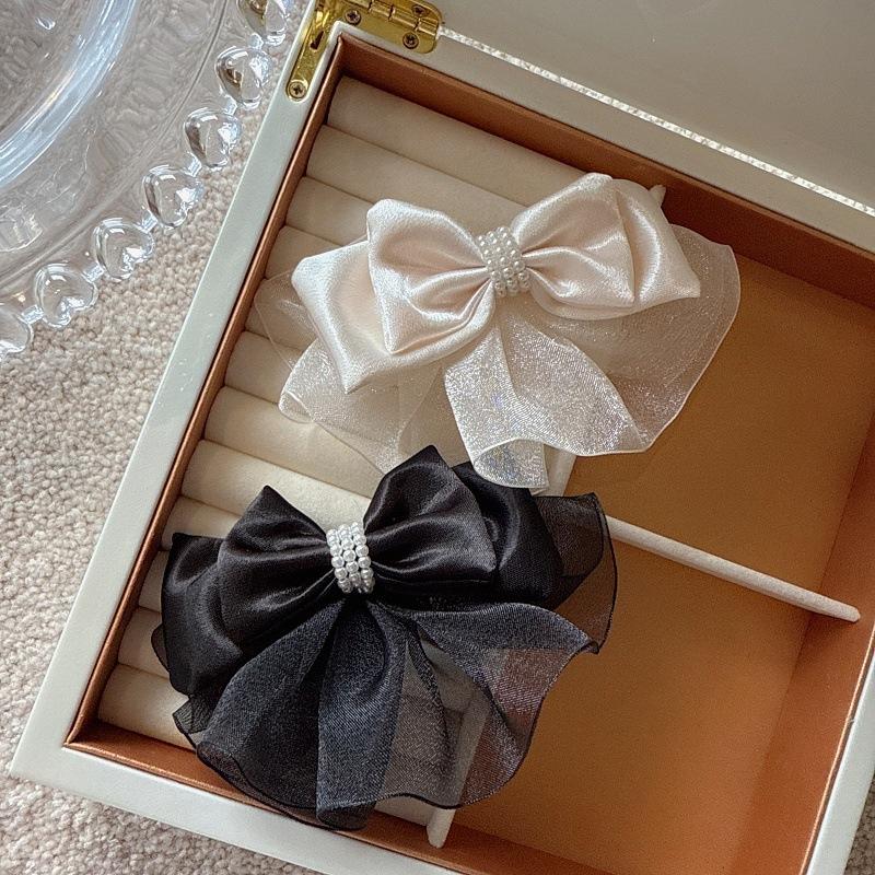 

Organza Bow Top Clip with Pearl Accents