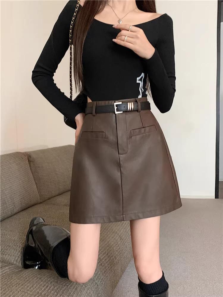 

Elegant High Waist Black PU Leather A-Line Mini Skirt - Winter Slimming, Belly Covering, Versatile & Timeless. 2XL