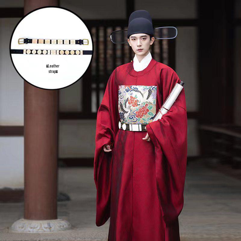 Men's Ming Dynasty Hanfu: First Rank Official Round Neck Robe with Badge.