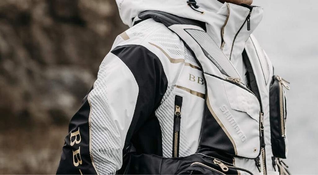 SHIMANO Fishing Rain Wear NEXUS Gore Rain Suit Limited Pro Blood Red 2XL Rock Saltwater RA-112U