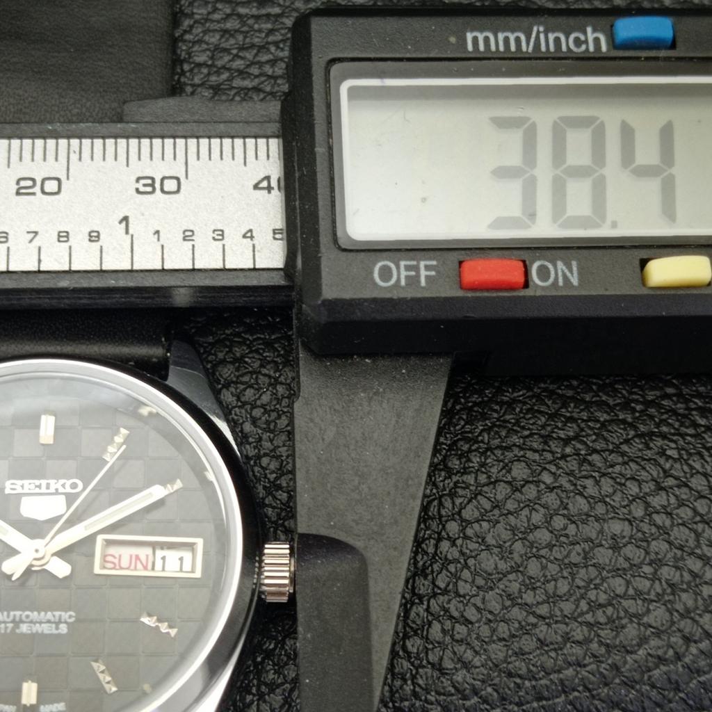 REFURBISHED AUTOMATIC SEIKO 5 MENS WATCH JAPAN MADE BLACK DIAL CUSTOM a440083-2