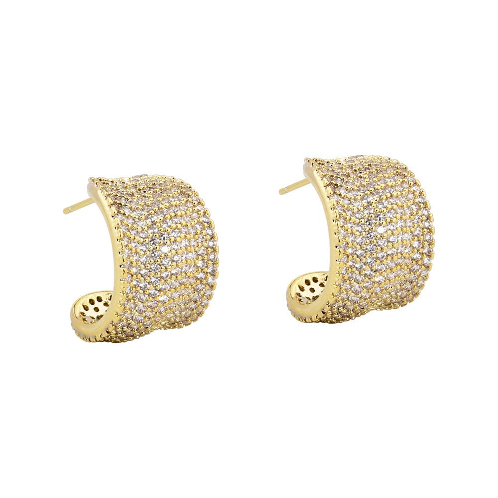 2026 High-End Full Zircon Micro-Pave C-Shape Earrings - Elegant Copper Gold Plated Wide Hoop Studs for Women Light Luxury Jewelry