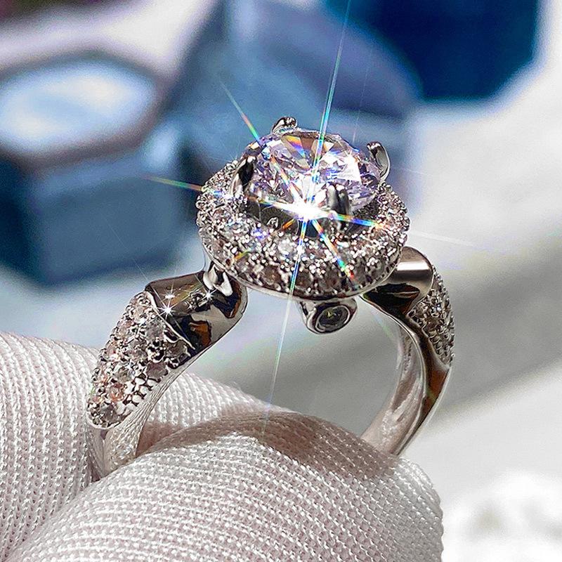 

European and American Fashion Sparkling Diamond Round Women s Ring Noble Zircon Wedding Ring Proposal Design Zircon 6