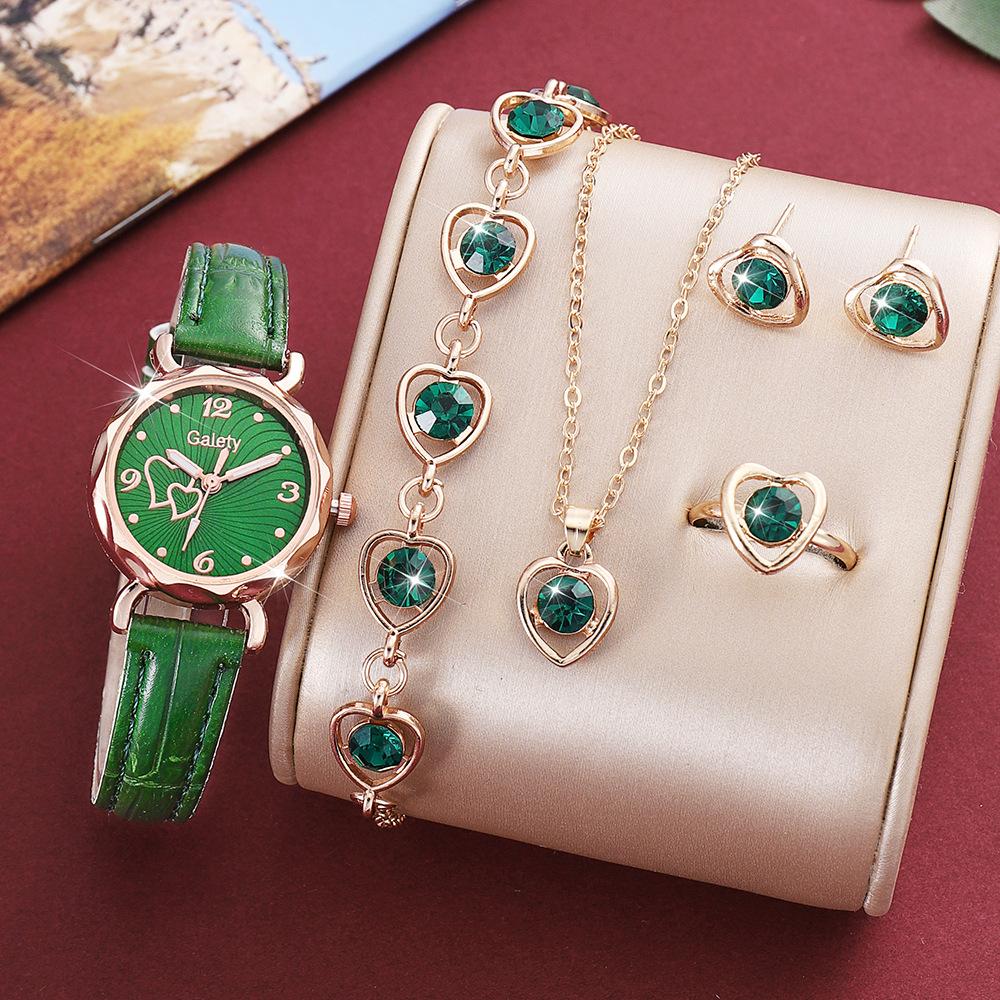 Digital Disc Love Women's Watch Niche Light Luxury Belt Quartz Watch High-end Watch Set Does Not Fade