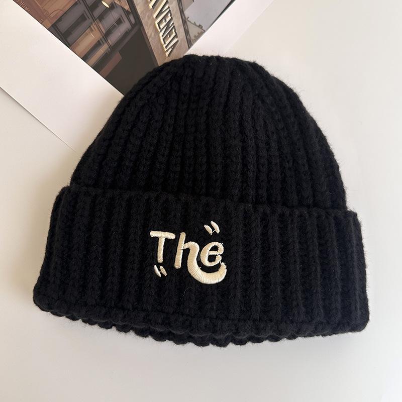 Internet celebrity autumn and winter hat women's new colored wool hat women's warm ear protection street versatile letter embroidery knitted hat