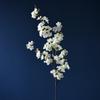 109cm Kunstige Kirsebærblomst Silke Blomster Falsk Lang Gren Sakura Plomme Bukett for Bryllupsfest Hjem Rom Vase Dekorasjon