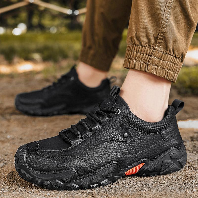 Handmade Split Leather Men's Casual Shoes Outdoor Off-road Running Shoes Anti Slip and Comfortable Men's Running Shoes