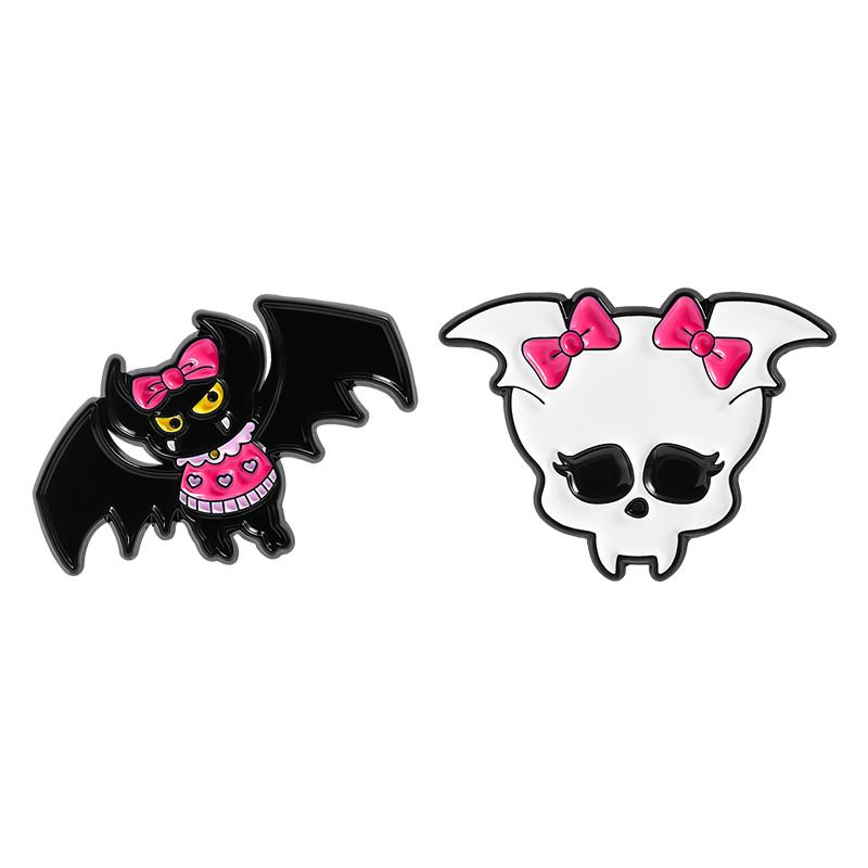 Devil Skull Doll Enamel Pins Custom Punk Bat Brooches Lapel Badges Clothes Gothic Jewelry Gift for Kids Friends