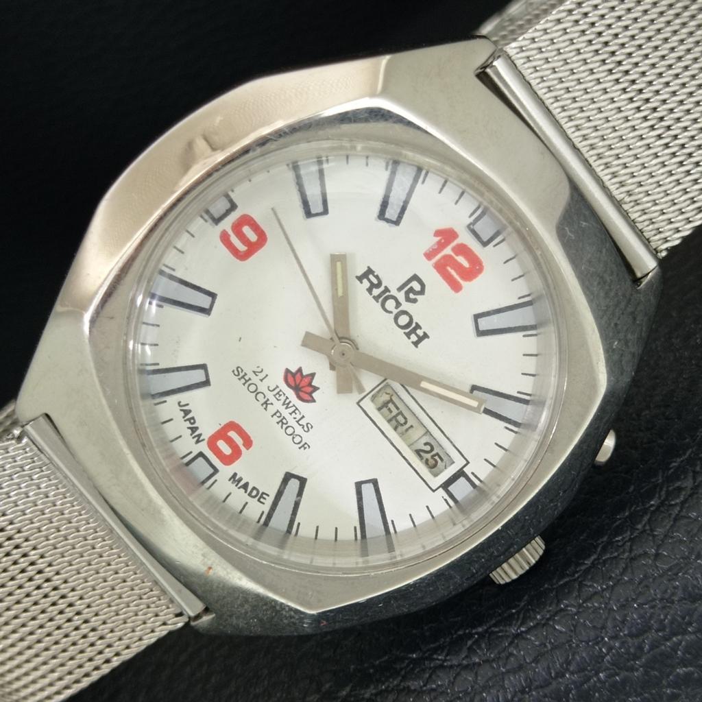 

VINTAGE RICOH R31 AUTOMATIC JAPAN MENS WHITE COLOR DIAL WATCH a707901-1
