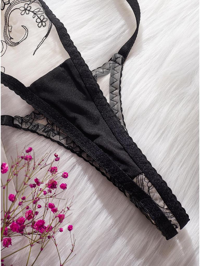 2024 Květinová výšivka Push-Up Průsvitná Lingerie Set