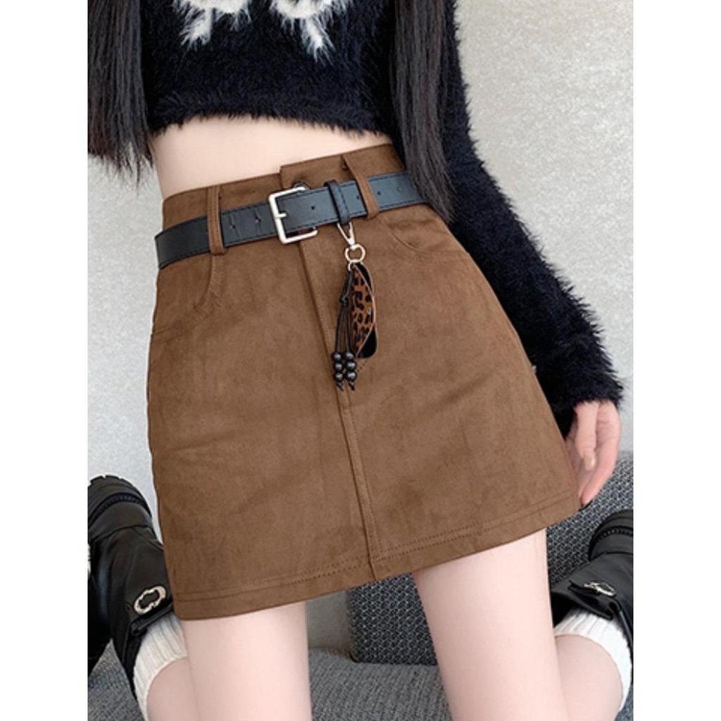 High-Waist Brown Suede Plush Pencil Skirt for Plus-Size Women - Versatile A-Line, Slimming, Short Skirt for Spring & Autumn