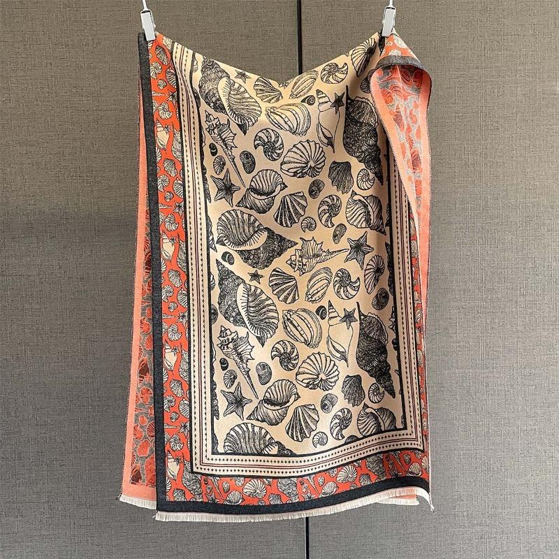 Autumn New Cashmere Tassel Scarf Women's Fashion Age-reducing Jacquard Scarf Warm and Thickened Large Shawl