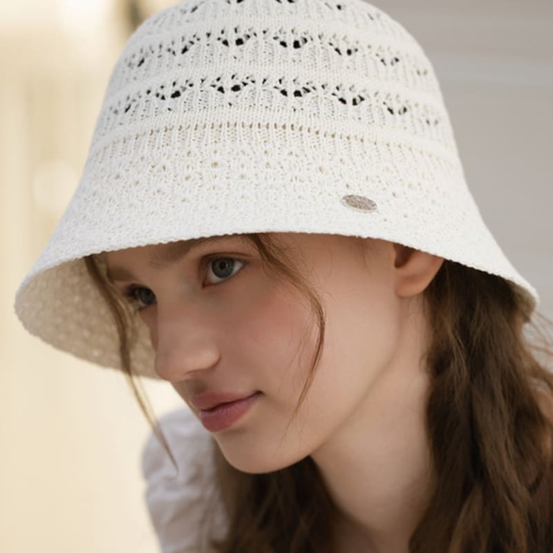 

TATIANA Aveline Crochet Bucket Hat HT8171 2 Colors BLACK