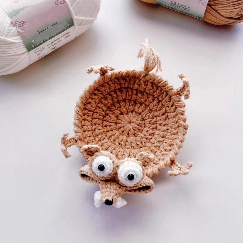Squirrel Crochet Coaster Handmade 1 Pack Heat Resistant Animal Cup Mat For Kitchen Dining Table Insulation Decor