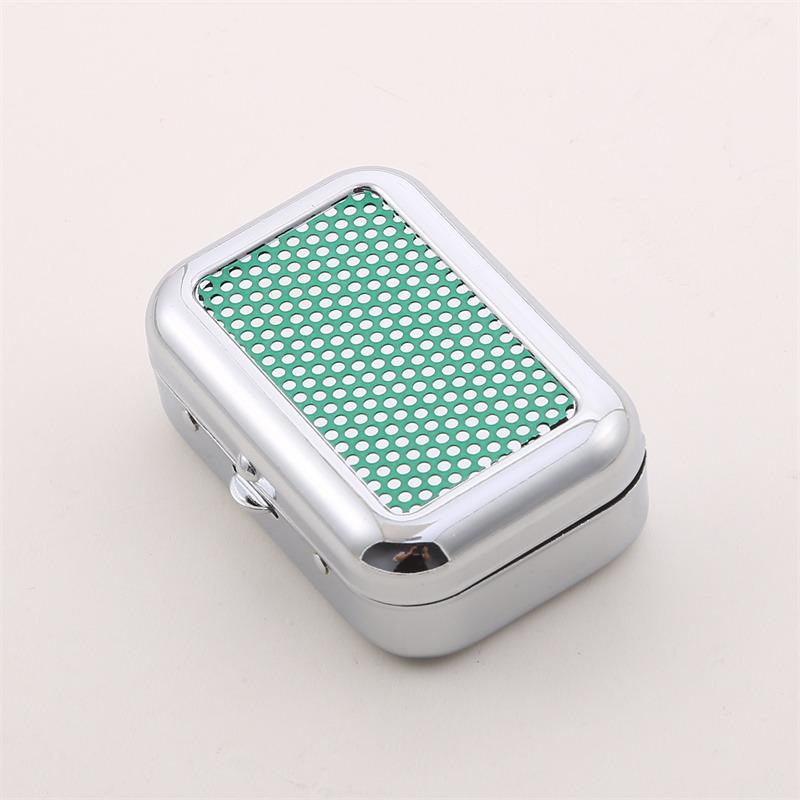 Mini Portable Metal Cigarette Ashtray Fashion Ashtray wiht Lockable Lid Desktop Ash Case Outdoor Pocket Ashtray Gift For Man