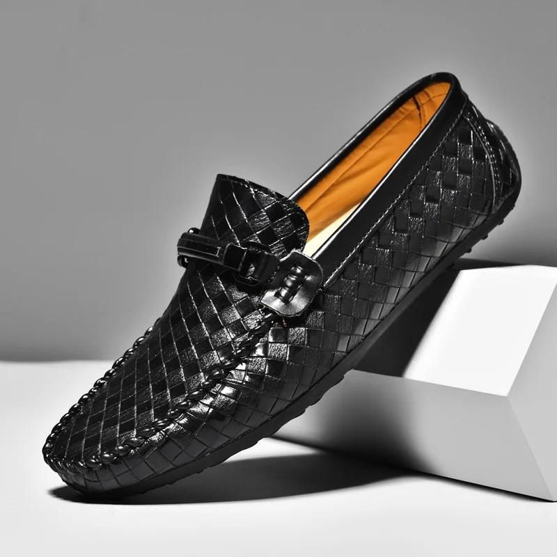 Leather Men's Shoes Slip On Moccasins Mens Breathable Black Brown Casual Shoes Luxury Brand Loafers Driving Shoes Zapatos Hombre