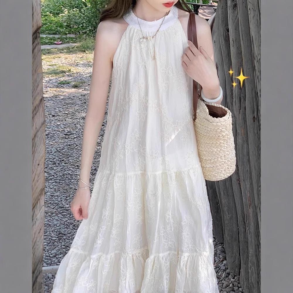 Women's Elegant Sleeveless Lace Halter Neck Off-Shoulder Midi Dress, Summer 2026 Collection