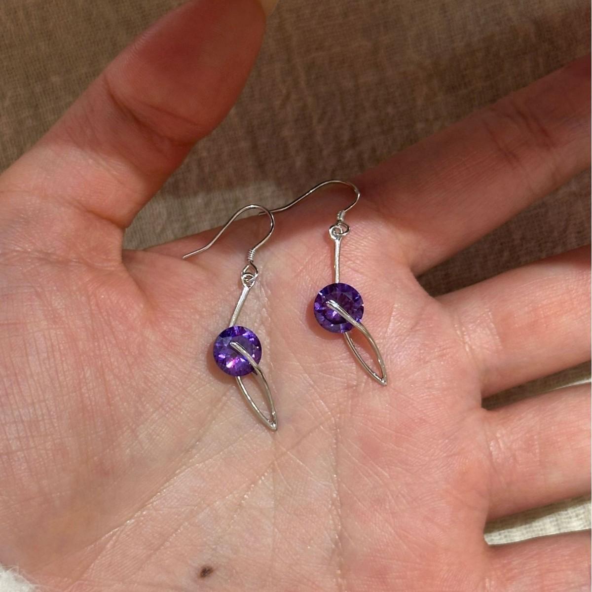 

Elegant Earrings, Popular Korean Style, Simple and Clean Pendant, Ear Hook, Tassel Earrings, Unique and Exquisite біле золото кольору