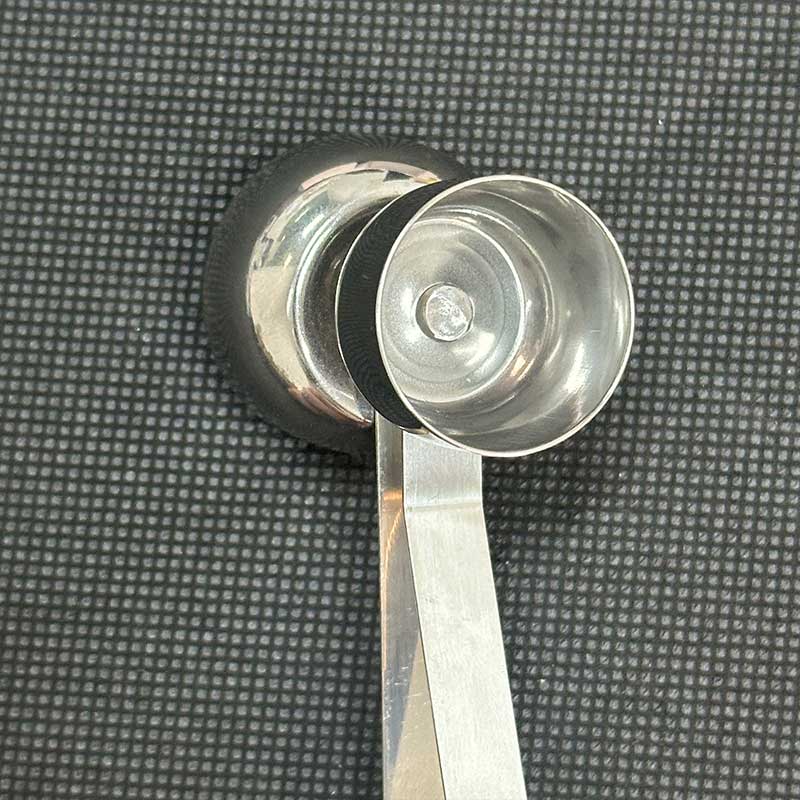1PC Stainless steel egg cap cutter - Shell cutting tool for egg shells - Shell opening tool for egg caps - Kitchen small tool