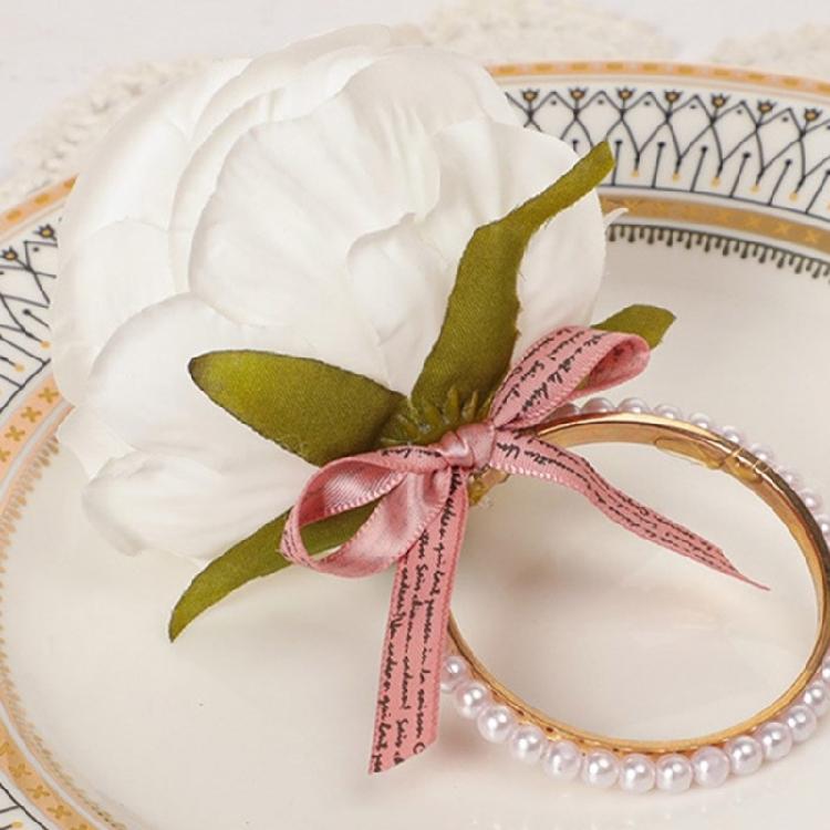 Hand Woven Faux Eucalyptuses Leaf Napkin Rings Christmas Flower Napkin Rings for Casual and Dinner Parties