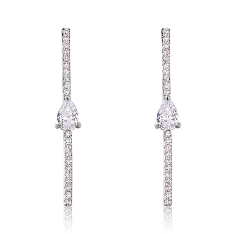 

BELLA BOX Pure Silver Needle Micro-inlaid Zircon Geometric Design Teardrop Ear Studs Are Light Luxury, Niche And High-end Earrings Copper Inlaid Zircon серебряный