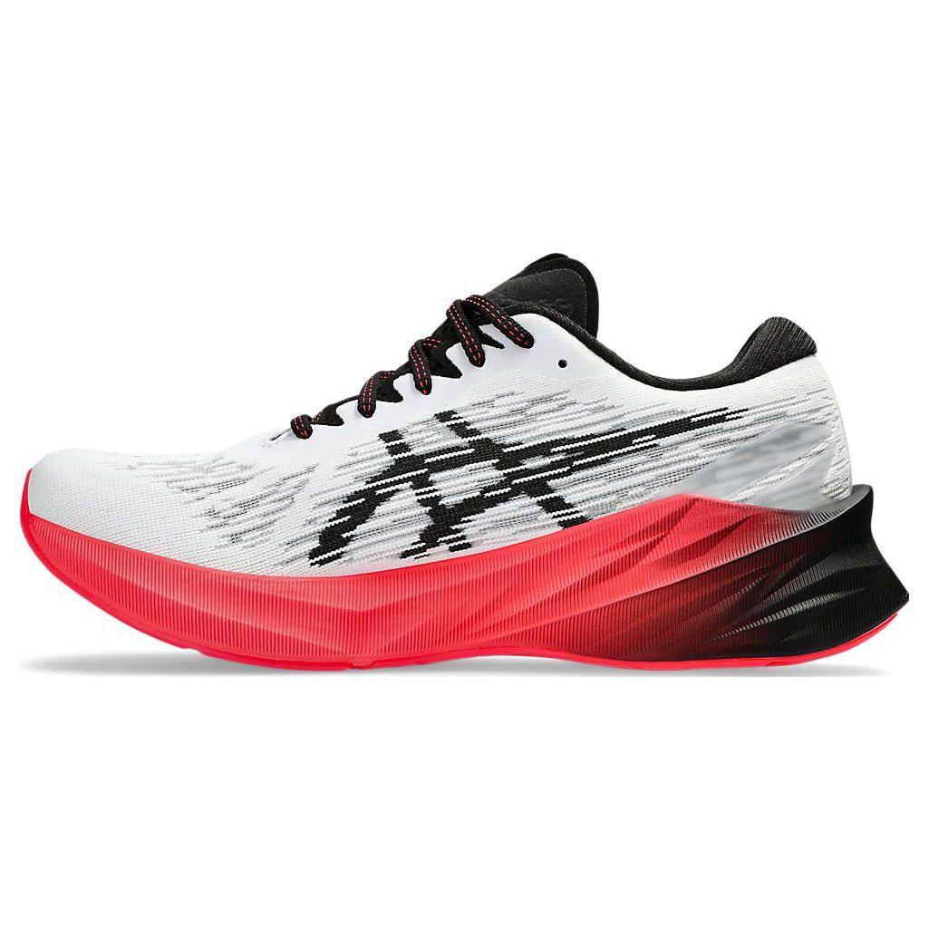 

ASICS Novablast 3 Wide White Black Electric Red Мужские кроссовки 1011B459-104