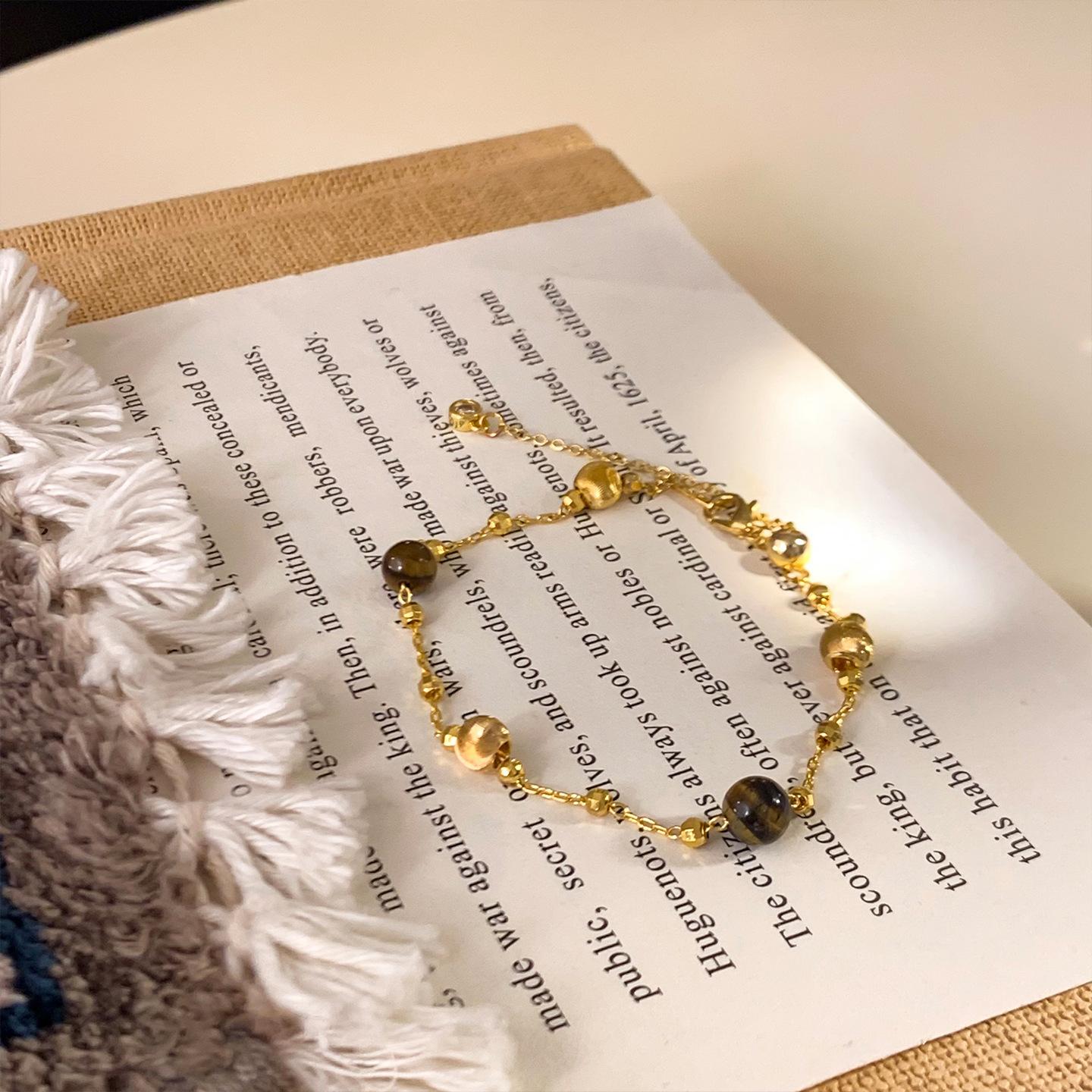 

18K real gold electroplated tiger s eye stone beaded bracelet, exquisite temperament bracelet, light luxury niche bracelet jewelry.