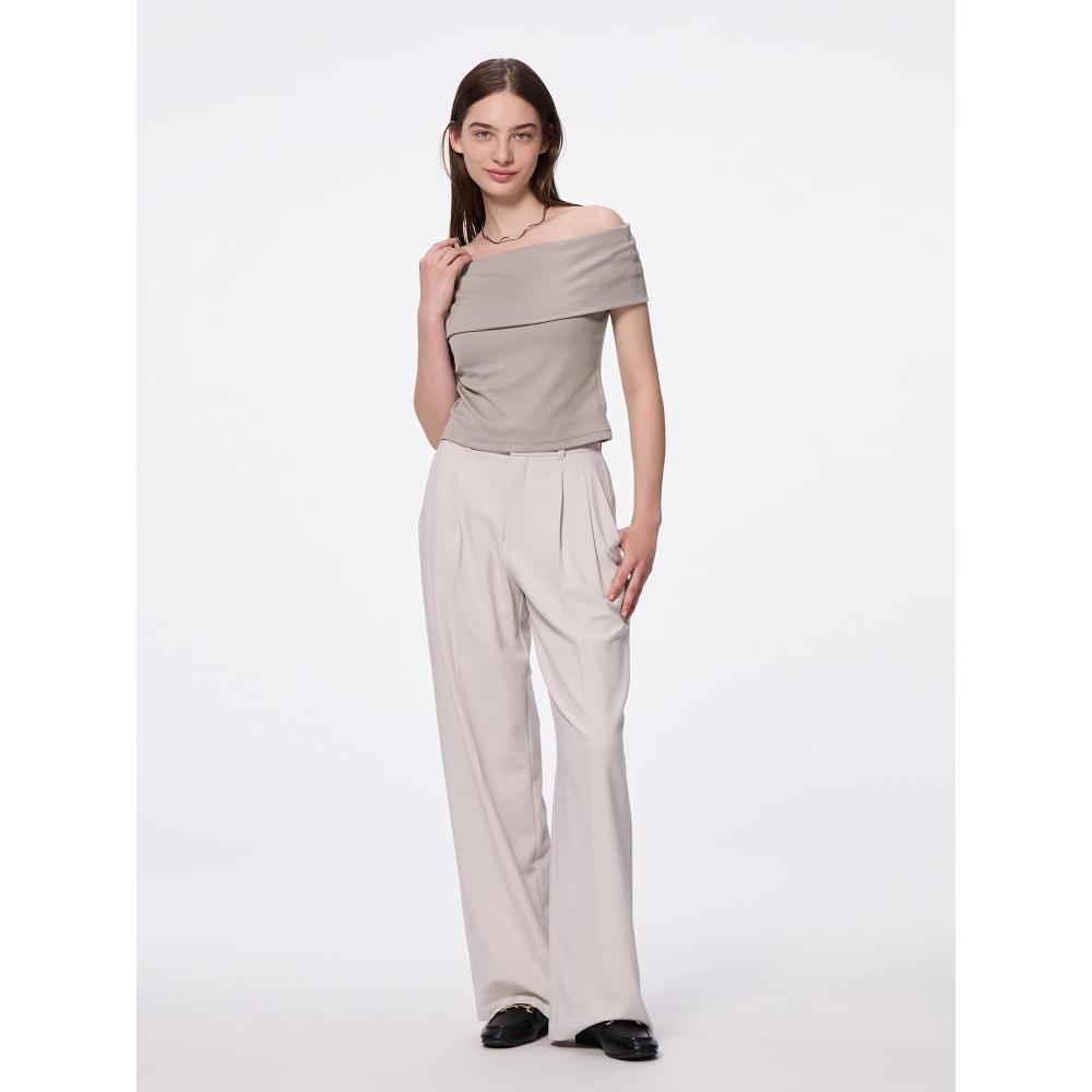 GU by Uniqlo Off Shoulder T