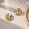 Shell-Shaped Diamond Stud Earrings for Women, Textured with Twisted Rope Design - Fashionable and Elegant