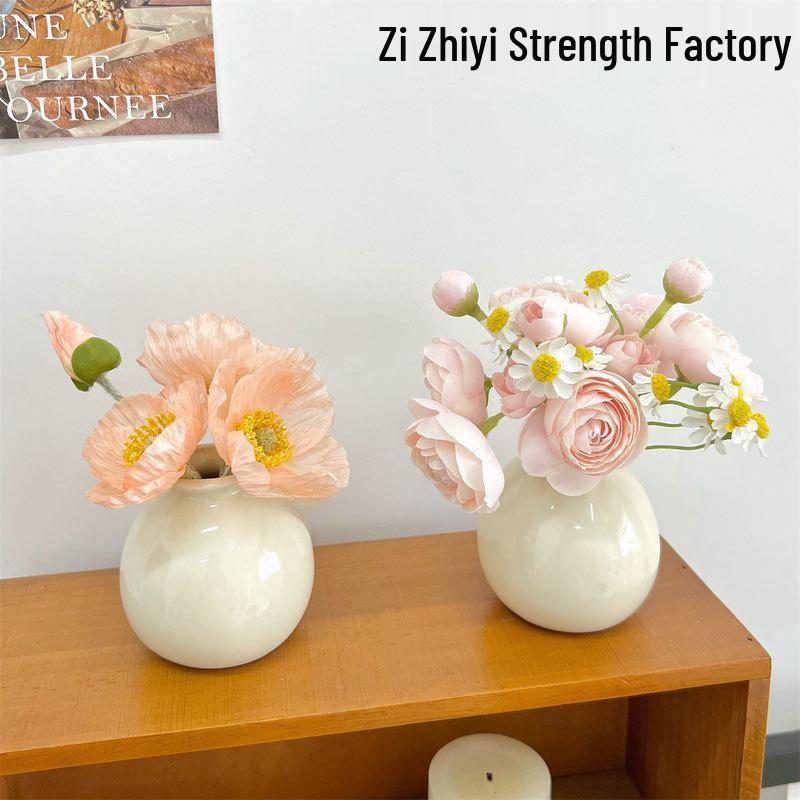 High-End Mini Ceramic Vase Ornament for Fresh Home Decor in Living Room or Dining Table