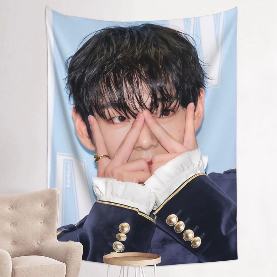 [USED] BTS Tapestry Taehyung V Tae
