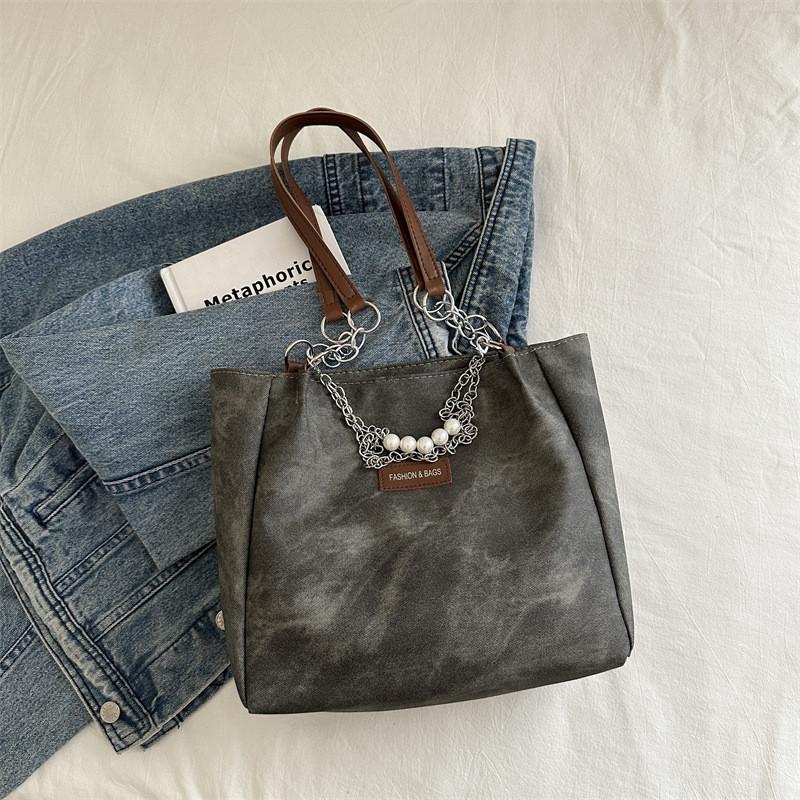 

Trendy Large Capacity Tote Bag Stylish Commuter Purse For College Students In Black Khaki And Blue Without Pendant чёрный