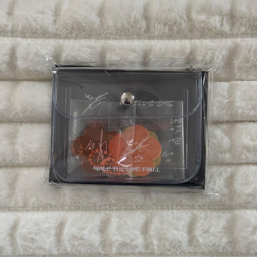 

[USED] enhypen walk the line final pouch sung hoon