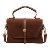 Diese Umhängetasche für Damen mit einem Schulterriemen zeichnet sich durch ein einzigartiges und schlichtes Design aus. Es eine kleine quadratische Pendlerhandtasche