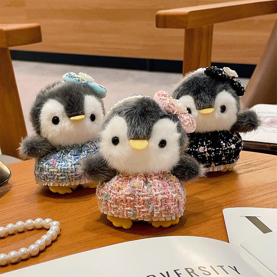 Plüsch-Pinguin-Schlüsselanhänger mit rosa Kleid für Kinder, zum Kuscheln und Spielen
