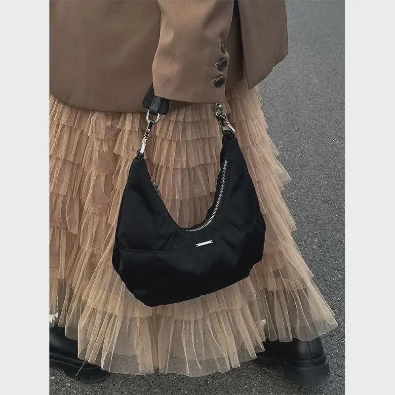 2026 Retro Black Cloud Crescent Bag - High-End Niche Shoulder and Handbag for Women