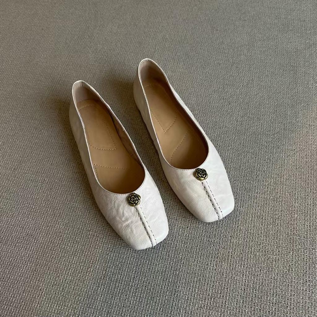 Sheepskin Version Camellia Flat-soled Single Shoes Women's Genuine Leather Retro Temperament Evening Shoes Soft-soled Grandma Shoes