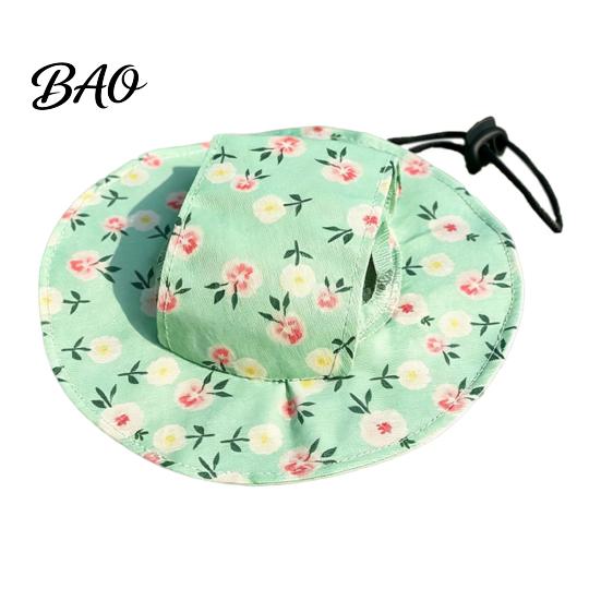 Cat Hat for Outdoor Activities Beach Hat, Summer Cap with Ear Holes, Adjustable Pet Lightweight Sun Small Dogs Cats Protection Non Slip
