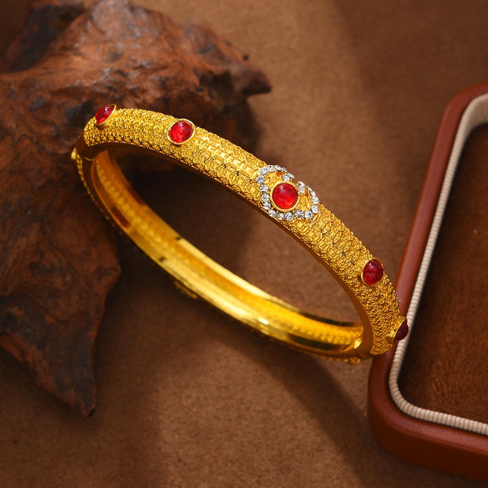 Sand Retro Point National Style Open Bracelet with Versatile Temperament