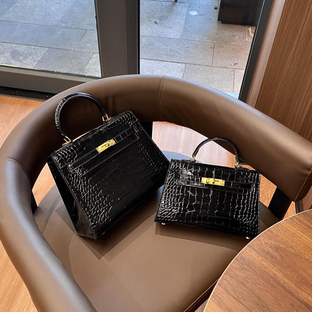 Europese & Amerikaanse Retro Krokodillenpatroon Kelly Enkelbandige Crossbody Tas: High-End, Modieuze, Lichte Luxe Handtas voor Dames