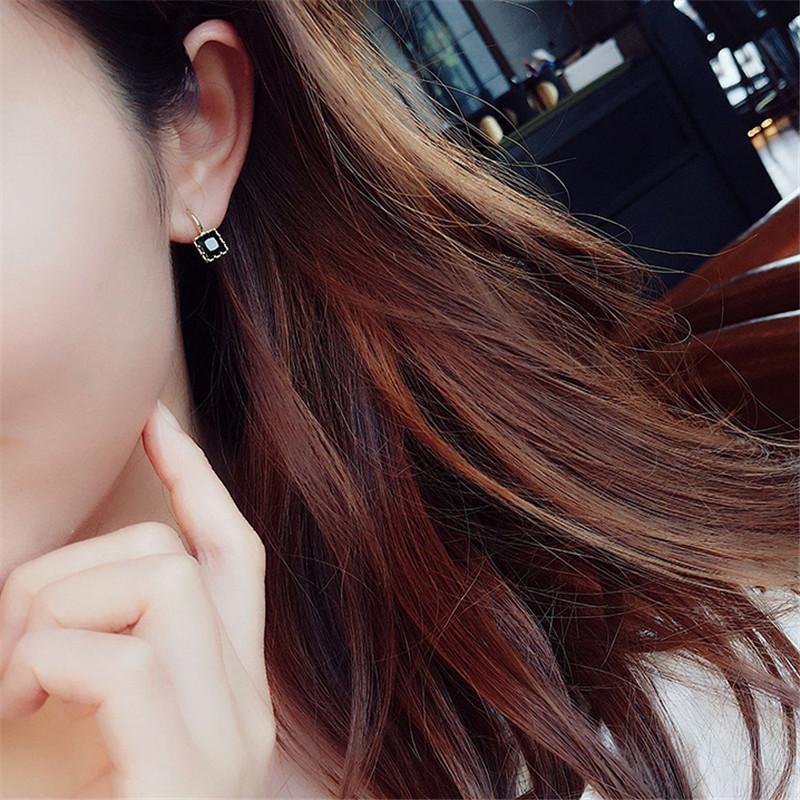 Women Luxury Diamond Square Ear Stud Earrings Vintage Wedding Jewelry Zircon Stone Rhinestone Brief Gift
