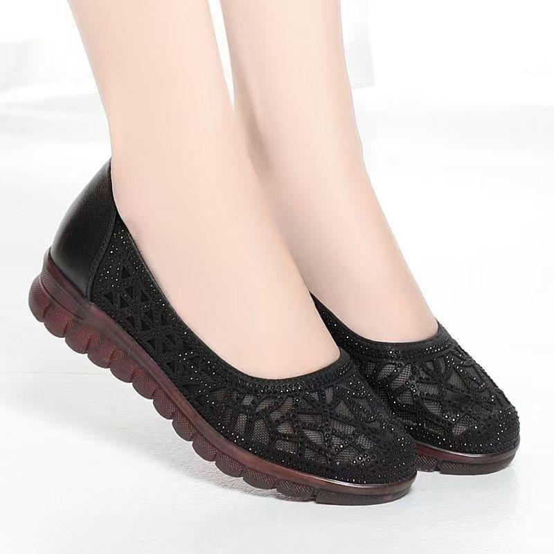 

Осенняя обувь мягкая кожа мягкая подошва полые балетки средний старый мешок голова сетка одинарная обувь женская новая женская обувь 41